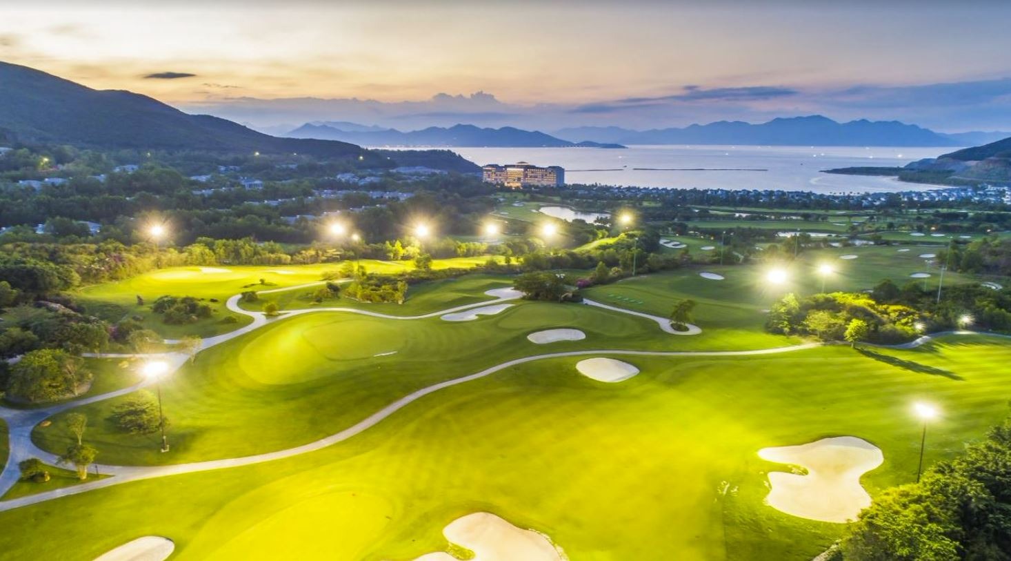 Sân Golf 18 hố tiêu chuẩn quốc tế tại dự án